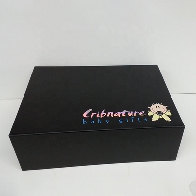Le GV magnétique écologique de boîte d'emballage de cadeau de carton a délivré un certificat