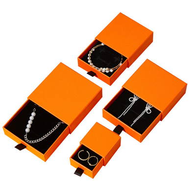 Jeux de luxe Collier Bracelet Boucles d'oreilles Boîte d'anneau tiroir Boîte de rangement de bijoux