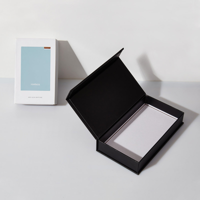 Boîte d'emballage cadeau en carton en forme de livre à logo personnalisé avec aimant pour boîtier de téléphone