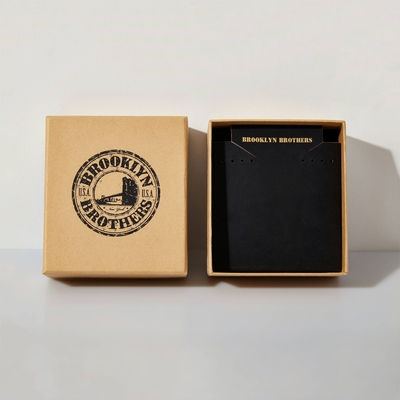 Couvercle de papier à logo personnalisé et boîte d'emballage de base Boîtes de papier kraft avec accessoires éponge